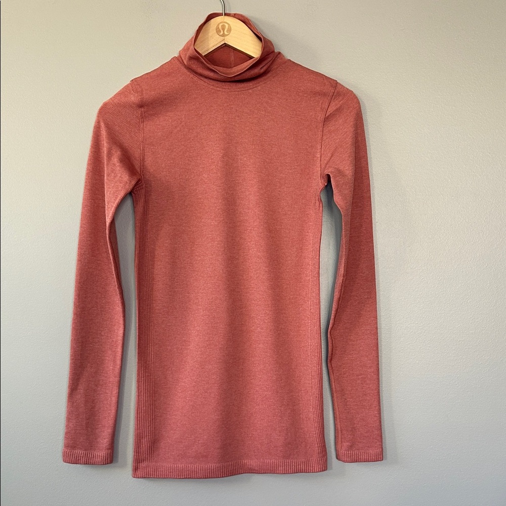 Lululemon Yin Vibes Turtleneck Copper Clay‎ Size 6 Coral Pink